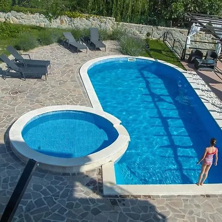 In With Terrace, Air Conditioning, Wi-fi, Washing Machine Apartment *