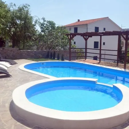 In With Terrace, Air Conditioning, Wi-fi, Washing Machine Apartment Lopar